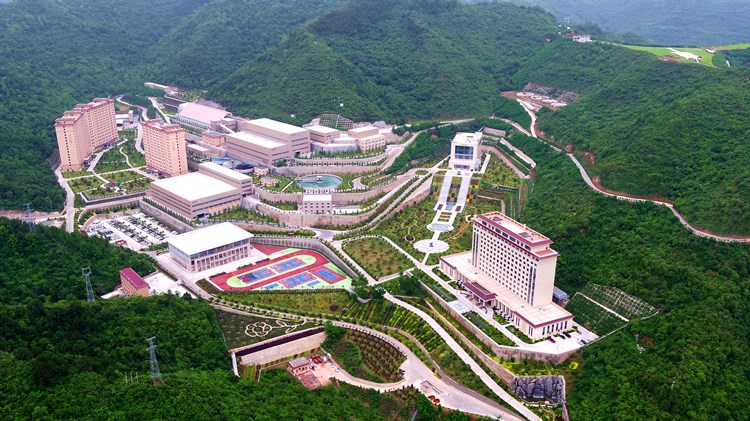 202005281590631463544179.jpg 廠區(qū)全景2_副本.jpg